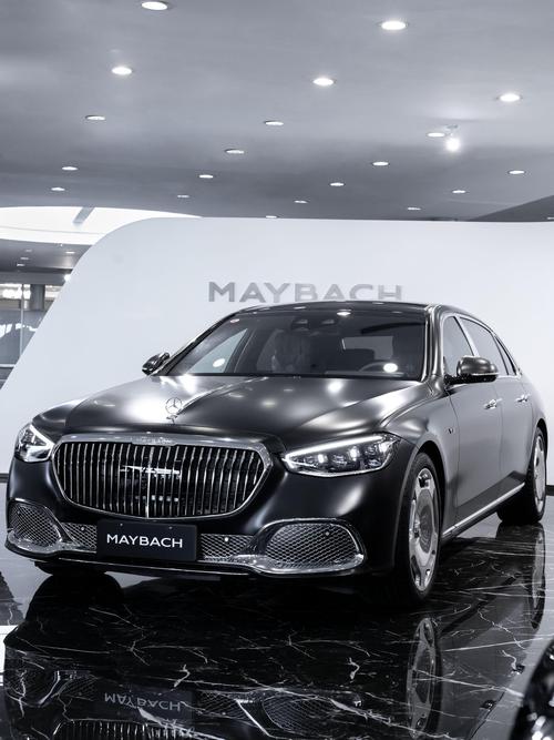 重庆162岚图汽车的售后服务让用户无忧出行，迈巴赫未来的豪华车趋势